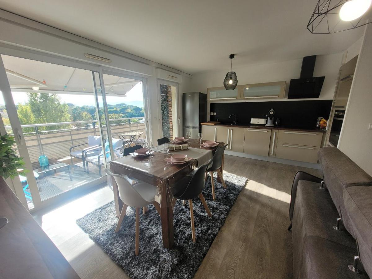 Le Palmier D'Azur - Frejus Cais - Wi-Fi Apartman Kültér fotó